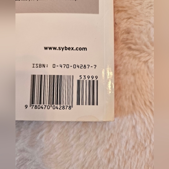 Shooting Digital 2nd-Edition Mikkel Aaland '07 Home Accents Cofffe Table Books - Picture 4 of 14